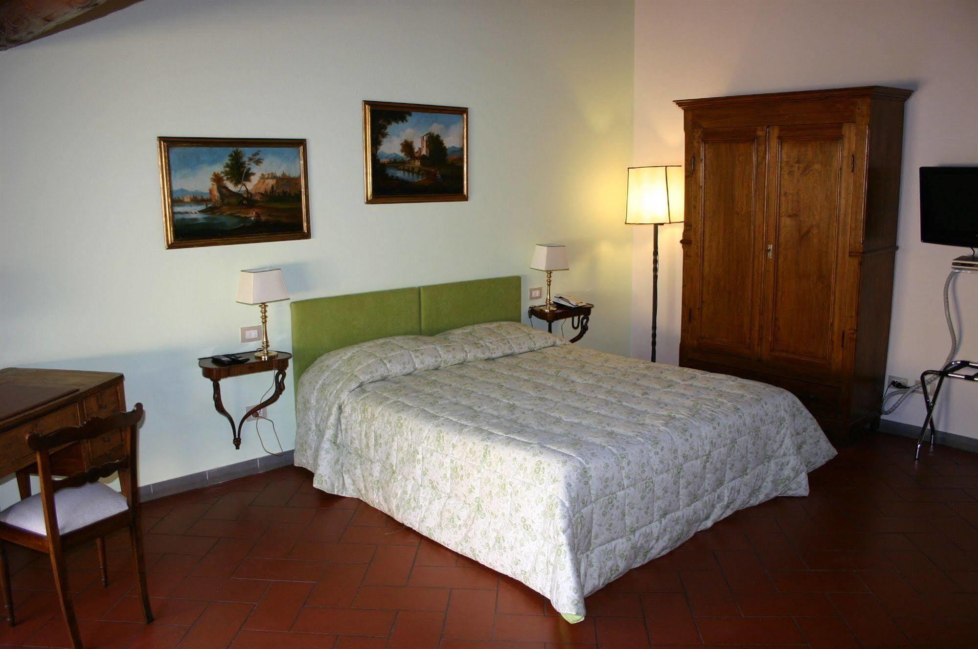 Gasthof I Parigi Corbinelli Residenze Florenz